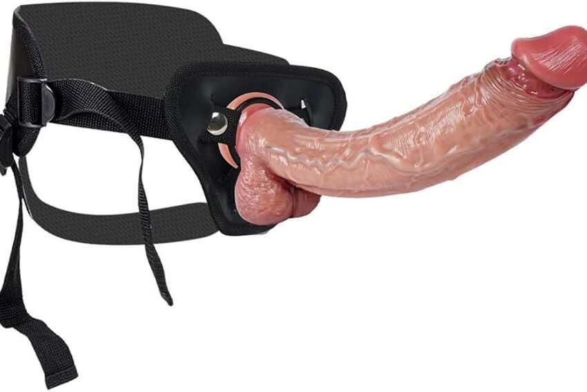 Silicone Dildo With belt in United States Of America